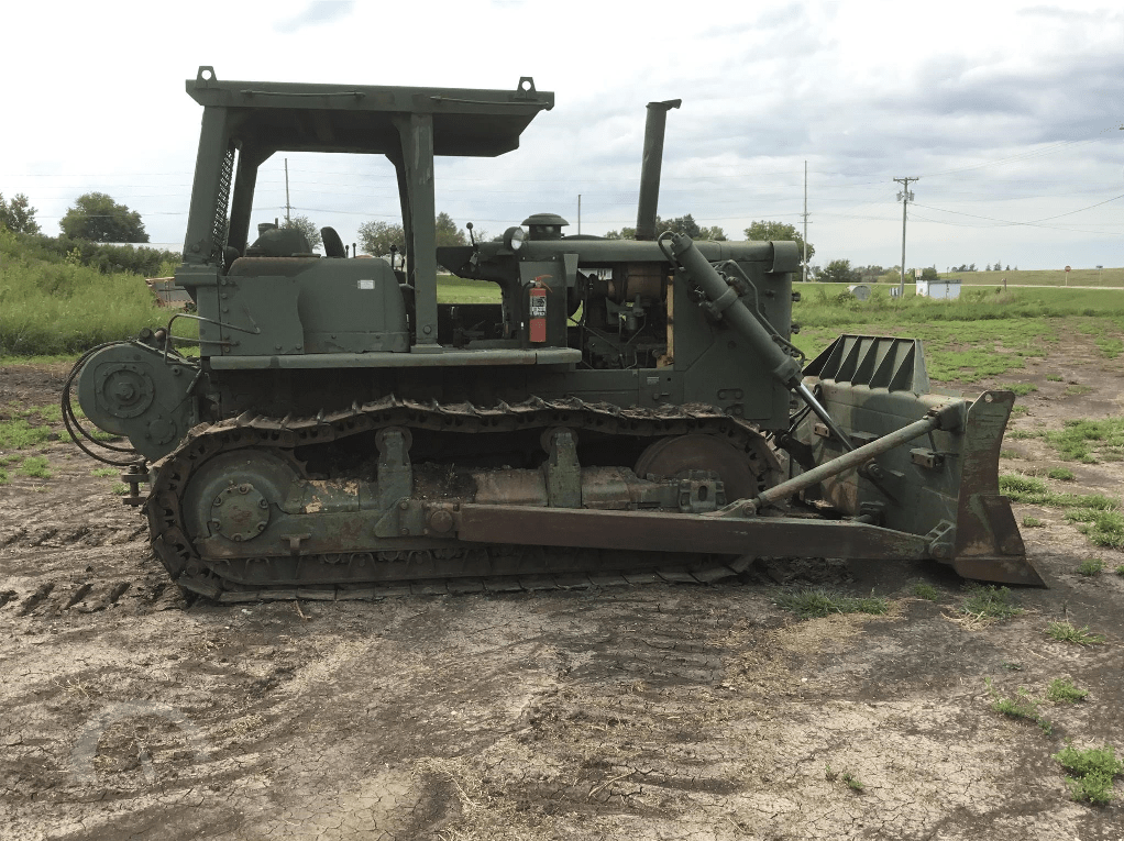 CAT D7F Army bull dozer with low hours for sale